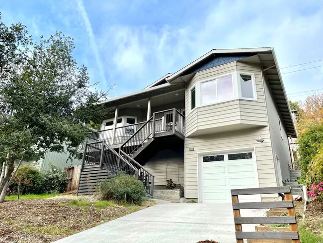 8320 Trenton Rd Forestville, CA 95436 photo 3