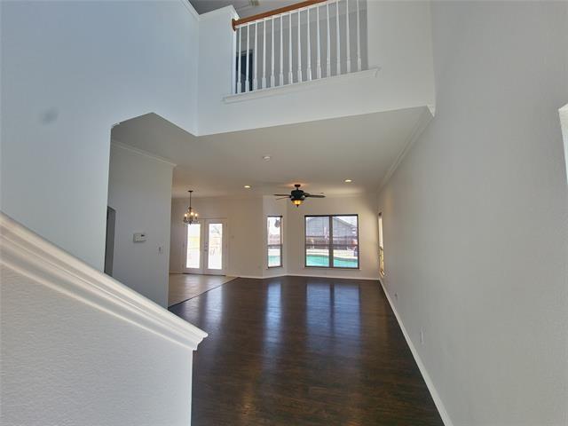 6468 Regina Drive, Fort Worth, TX 76131 photo 5
