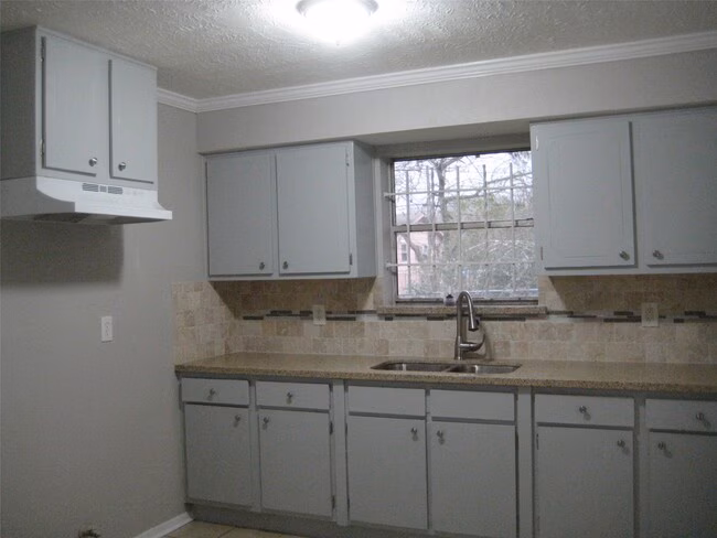 6601 Nielan Street, Houston, TX 77028 photo 3