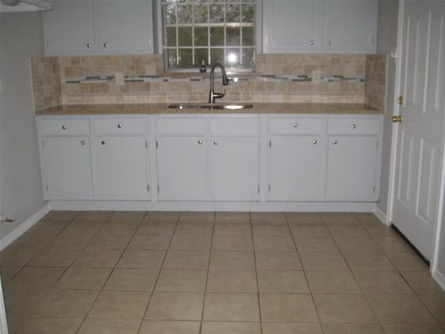 6601 Nielan Street, Houston, TX 77028 photo 2