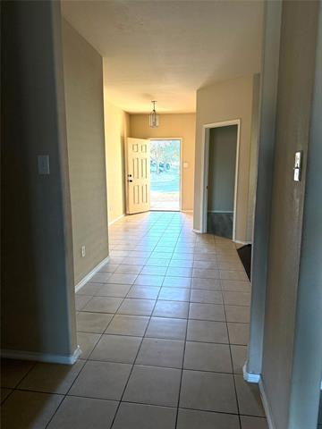 1001 Golden Bear Lane, Mckinney, TX 75072 photo 2