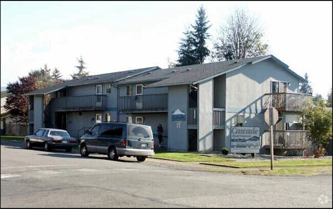 Cascade Station photo 2