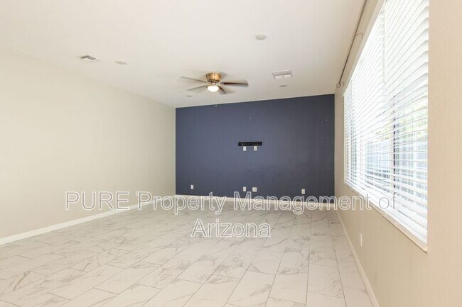 852 W Park Ave Chandler, AZ 85225 photo 5