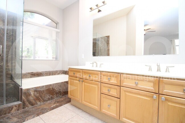 5997 W Aurora Dr Glendale, AZ 85308 photo 5