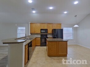 10616 Lipan Trail, Fort Worth, TX 76108 photo 5