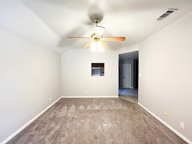 1213 Cinch Dr Killeen, TX 76549 photo 4