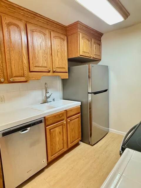 1407 Marchbanks Dr Walnut Creek, CA 94598 photo 2