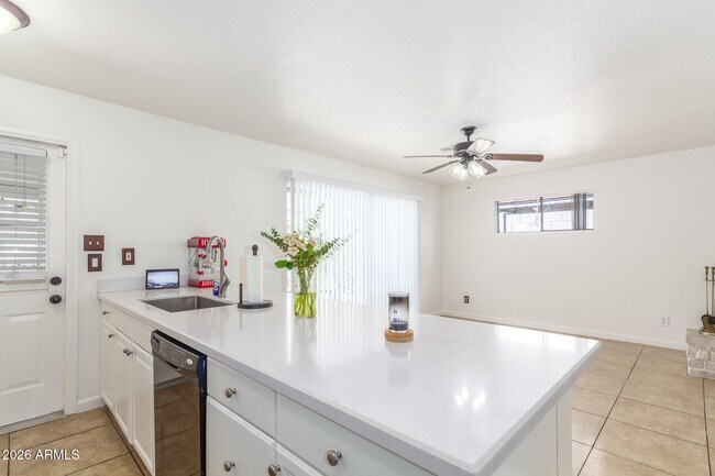 3312 S VENTURA Drive photo 5