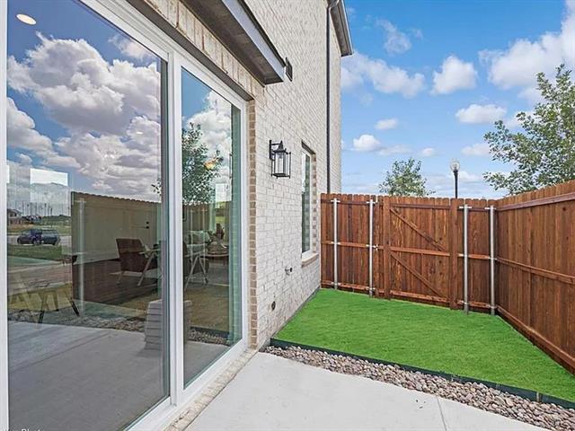 6200 King's Path, North Richland Hills, TX 76180 photo 3