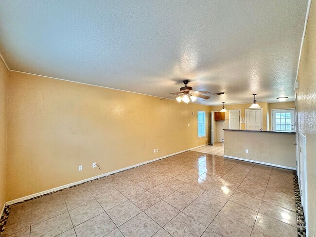214 Janelle Dr Copperas Cove, TX 76522 photo 2
