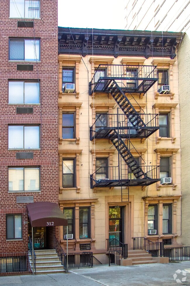 310 E 85th St New York, NY 10028 photo 4