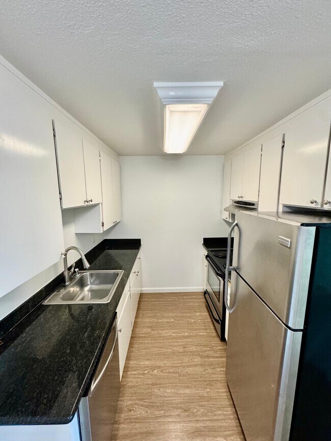 430 Alameda del Prado Novato, CA 94949 photo 3