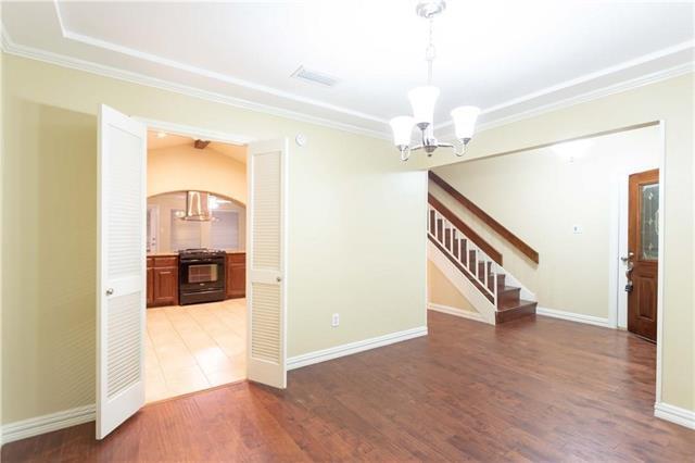 310 Overland Drive, Garland, TX 75040 photo 2