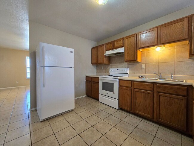 3408 Barcelona Dr Killeen, TX 76542 photo 4