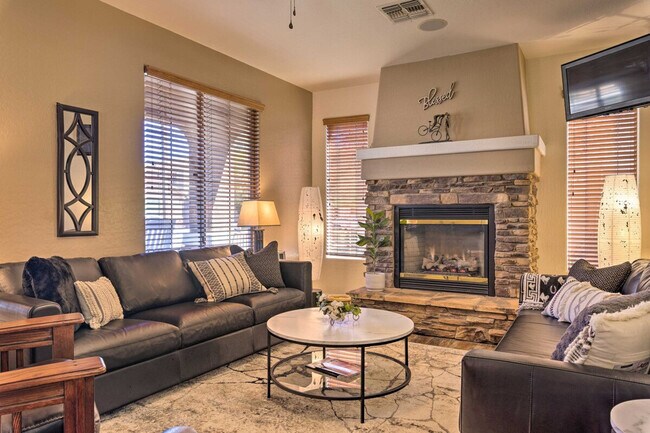 3759 E Fruitvale Ave Gilbert, AZ 85297 photo 2