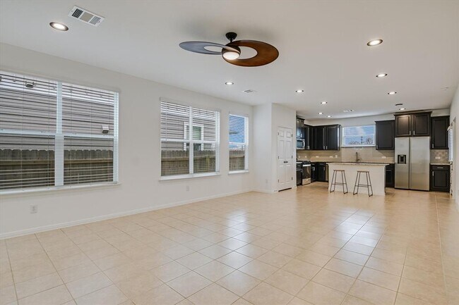 12814 Meachum Ln Manor, TX 78653 photo 4