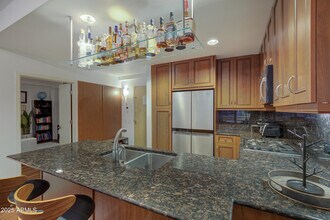 7147 E Rancho Vista Dr Scottsdale, AZ 85251 photo 4
