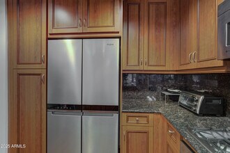 7147 E Rancho Vista Dr Scottsdale, AZ 85251 photo 5