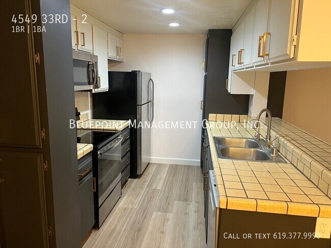 4549 33rd St San Diego, CA 92116 photo 3