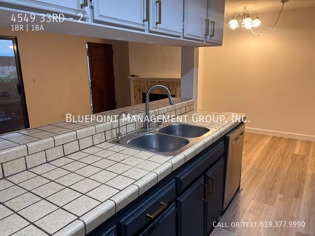 4549 33rd St San Diego, CA 92116 photo 4