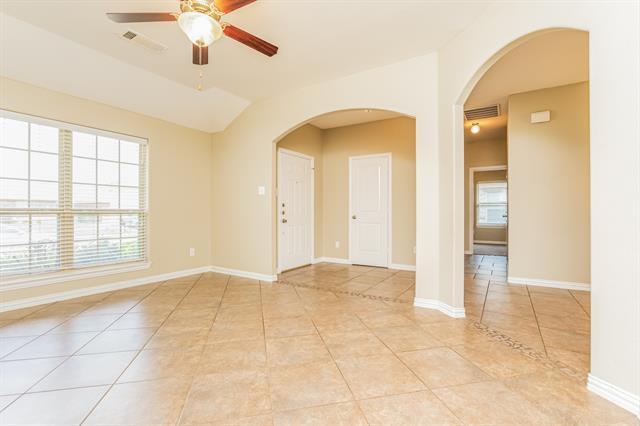 7664 Hollow Point Dr Fort Worth, TX 76123 photo 4