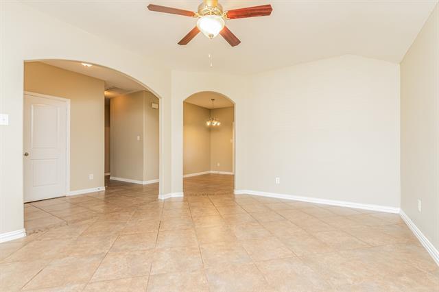 7664 Hollow Point Dr Fort Worth, TX 76123 photo 5