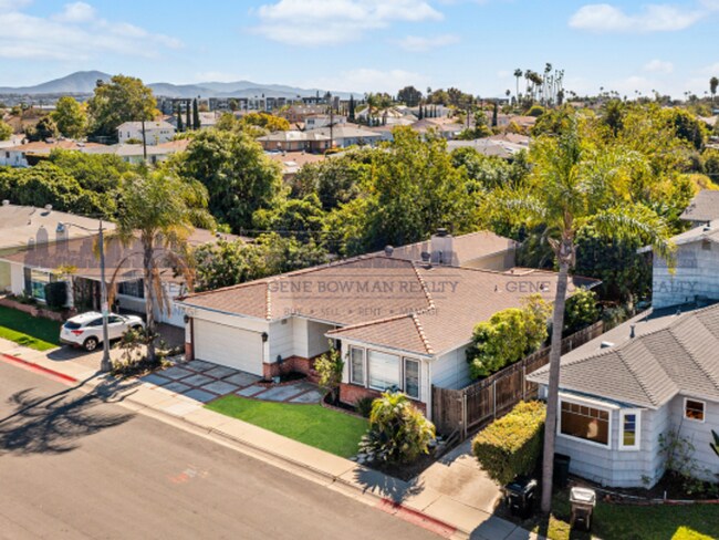 6129 Pembroke Dr San Diego, CA 92115 photo 2