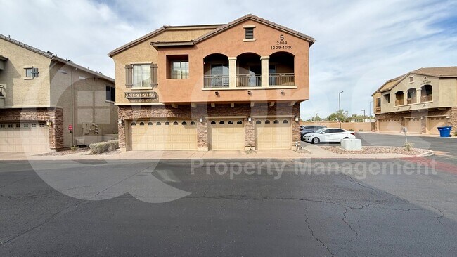 1350 S Greenfield Rd Mesa, AZ 85206 photo 2