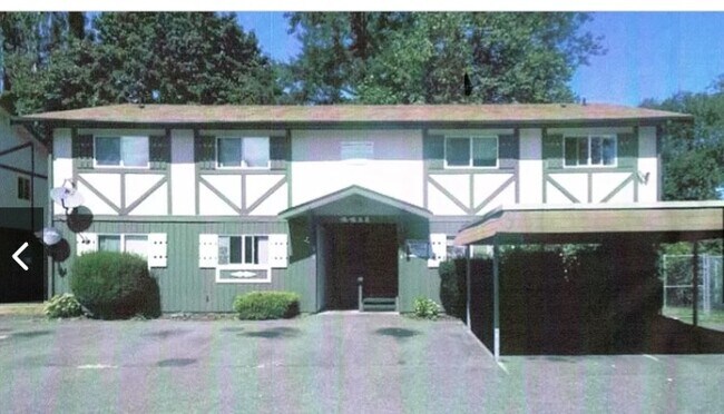 4411 76th Ave W University Place, WA 98466 photo 2
