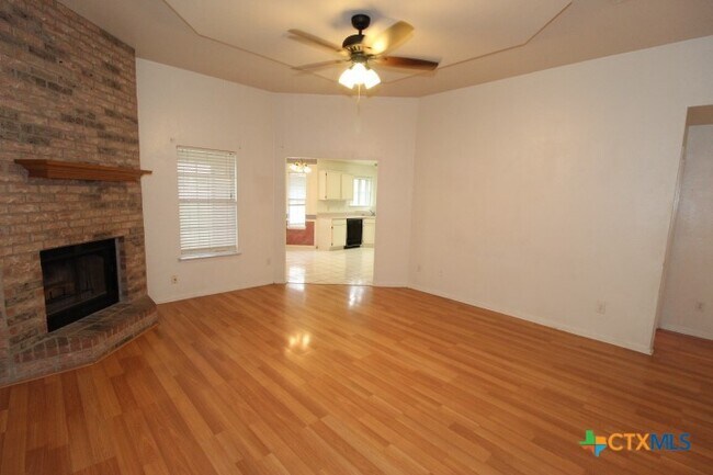 4209 Adobe Dr Killeen, TX 76542 photo 4