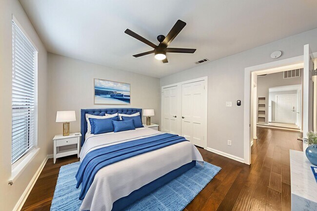 406 W Johanna St Austin, TX 78704 photo 3