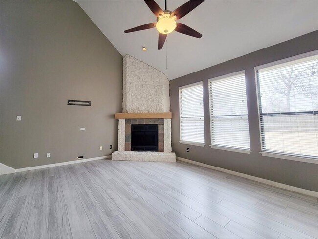 1411 River Oak Dr Leander, TX 78641 photo 3