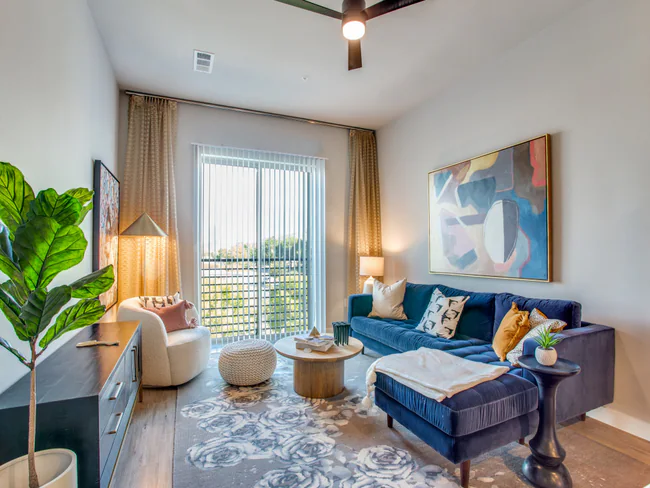 Ramble & Rose Apartments photo 3