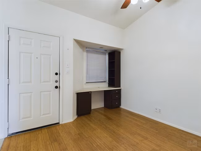 3316 Guadalupe St Austin, TX 78705 photo 3