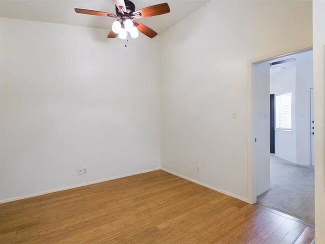 3316 Guadalupe St Austin, TX 78705 photo 2