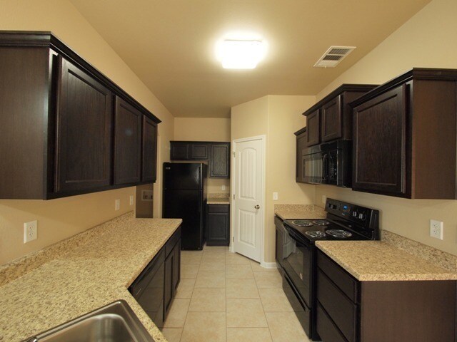 4608 Cambridge Dr Killeen, TX 76549 photo 5