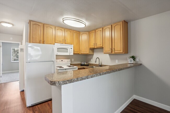 Carmel House photo 4