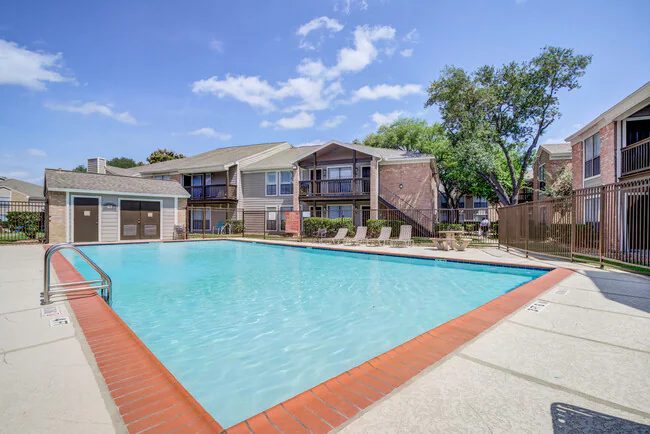 5401 Chimney Rock photo 3