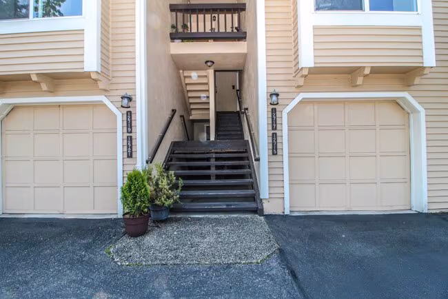 12717 NE 170th Ln Woodinville, WA 98072 photo 3