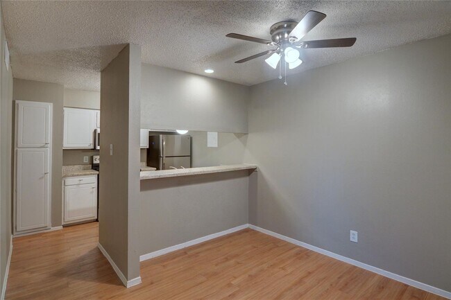 5634 Boca Raton Blvd Fort Worth, TX 76112 photo 5