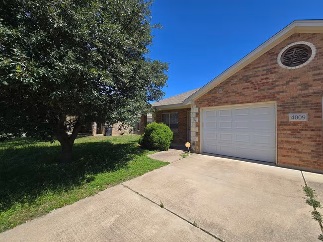 4009 Cambridge Dr Killeen, TX 76549 photo 2