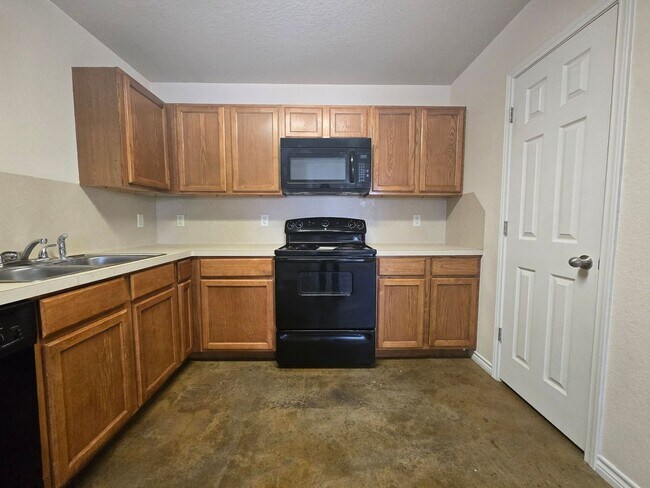 4009 Cambridge Dr Killeen, TX 76549 photo 4