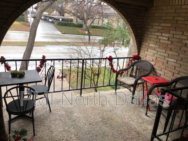 7904 Royal Ln Dallas, TX 75230 photo 3