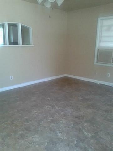 203 Ross Avenue, Euless, TX 76040 photo 3