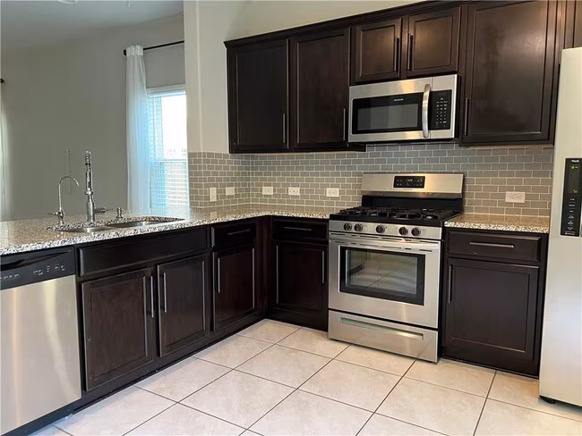 1140 La Conterra Blvd Georgetown, TX 78626 photo 3