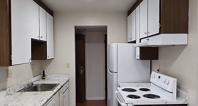 2762 Grove Way, Castro Valley, CA 94546 photo 4