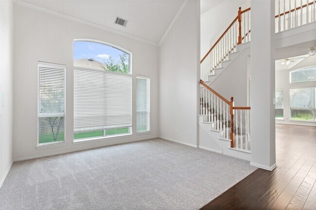 915 Falcon Trail Murphy, TX 75094 photo 5