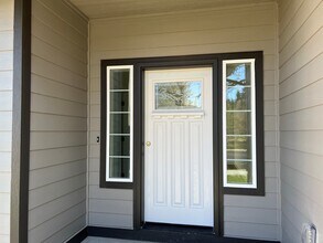 3002 Roald Ave SE Olympia, WA 98501 photo 2