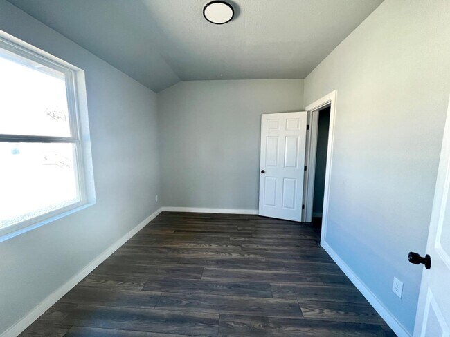 2706 Observation Dr San Antonio, TX 78227 photo 5