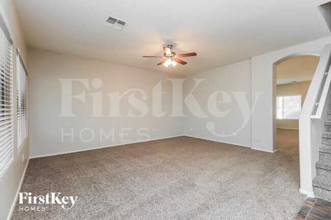617 E Payton Cir San Tan Valley, AZ 85140 photo 3